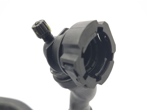 Tuyau Système De Refroidissement  Nouvelle Original Renault Laguna III 2.0 dCi 924000004N