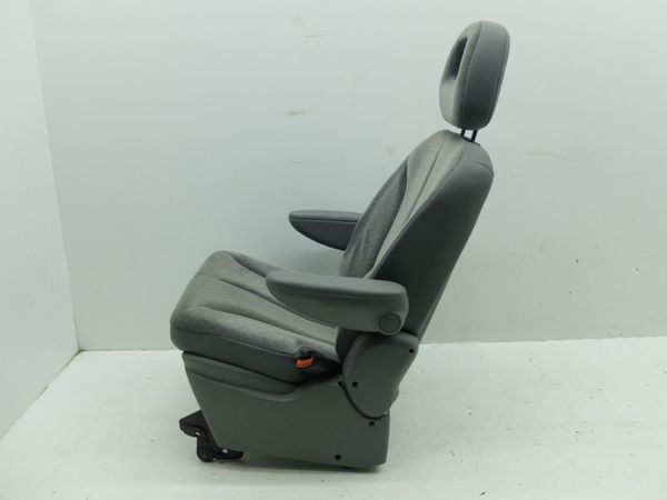 Siège ,fauteuil Droit Arrière Chrysler Voyager 4 2001-2007 1004