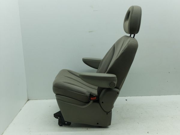 Siège ,fauteuil Droit Arrière Chrysler Voyager 4 2001-2007 1013