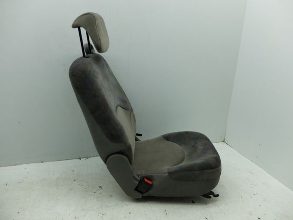 Siège ,fauteuil Gauche Arrière Citroen Xsara Picasso 12520