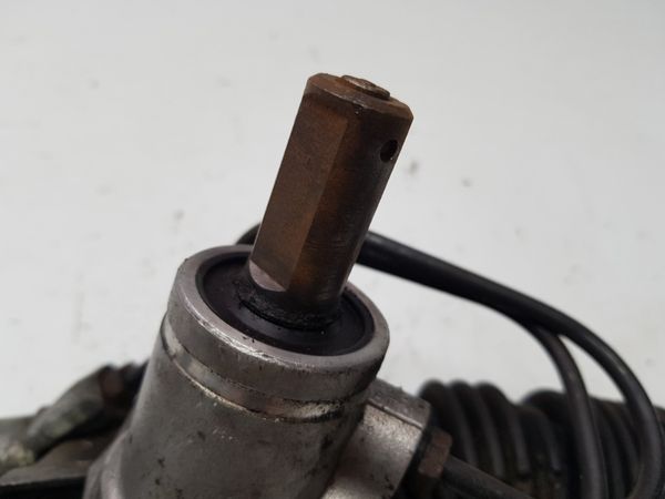 Transmission  Direction Peugeot 306 9431020021 TRW 7571