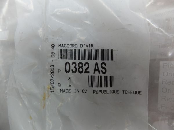 Tuyau D’air Original Citroen Peugeot C4 C5 307 407 607 2.0HDI 0382AS
