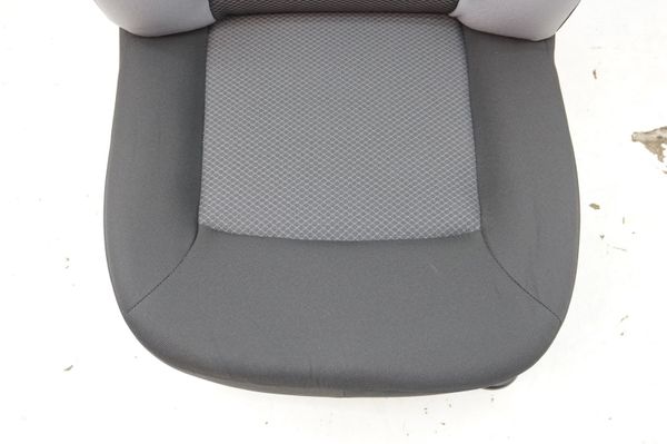 Siège ,fauteuil Droit Avant Dacia Logan 2 II MCV Airbag