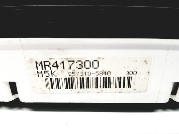 Bloc Compteurs Vitesse Mitsubishi Pajero MR417300 30010